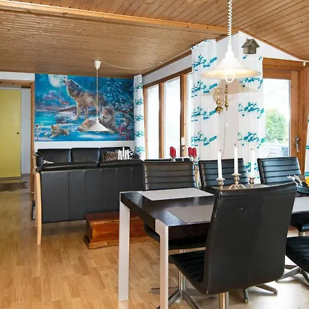 Feriehus Three-bedroom Holiday In Juelsminde 3 *