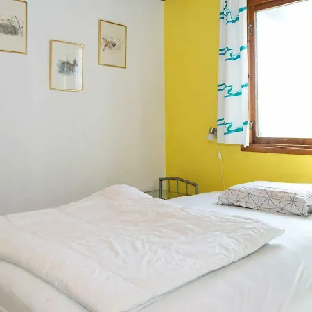 Three-bedroom Holiday In Juelsminde 3 *
